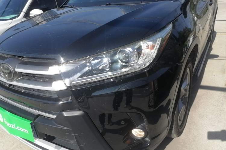 Used Toyota Highlander 2018 2.0T Four-Wheel Drive Luxury Edition 7 Seats China V Emission Standard Left Front Headlight