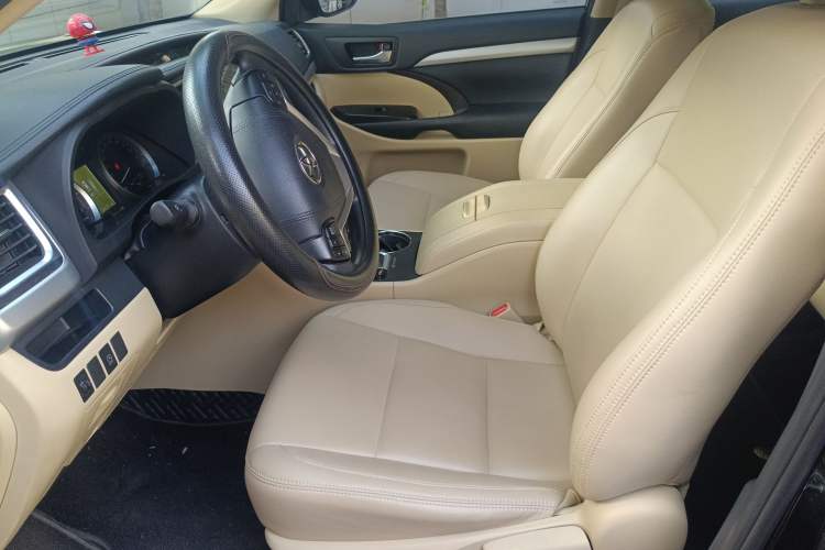 Used Toyota Highlander 2018 2.0T Two-Wheel Drive Elite Version 5 Seats China VI Standard Left Front Seat