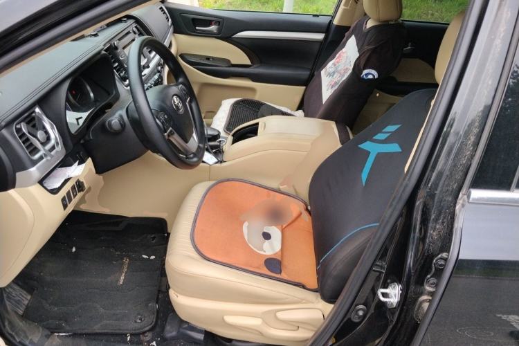 Used Toyota Highlander 2018 2.0T Two-Wheel Drive Elite Version 5 Seats China VI Standard Left Front Seat
