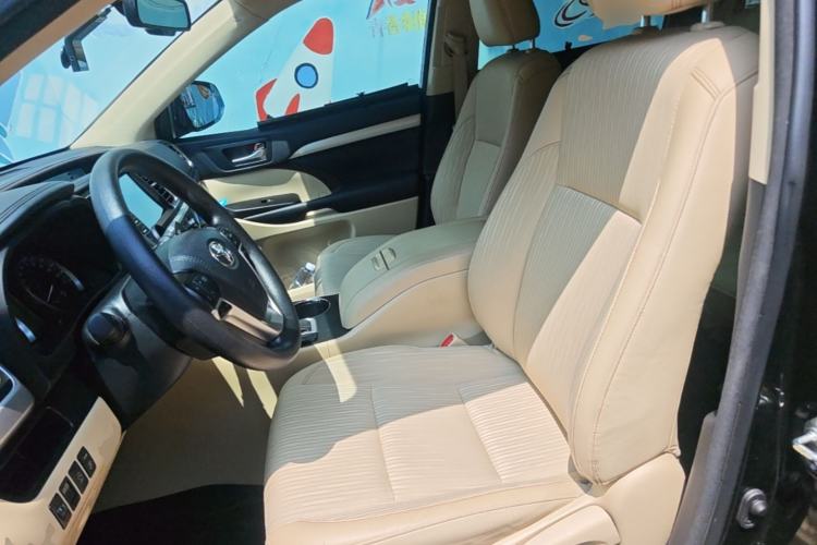 Used Toyota Highlander 2018 2.0T Two-Wheel Drive Elite Version 5 Seats China VI Standard Left Front Seat