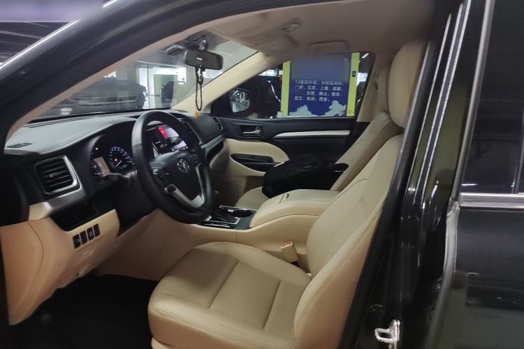 Used Toyota Highlander 2018 2.0T Two-Wheel Drive Elite Version 5 Seats China VI Standard Left Front Seat