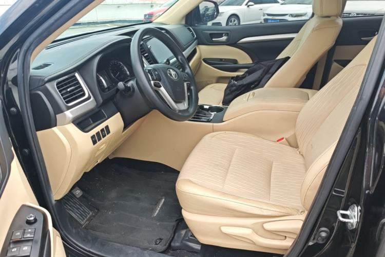 Used Toyota Highlander 2018 2.0T Two-Wheel Drive Elite Version 5 Seats China VI Standard Left Front Seat