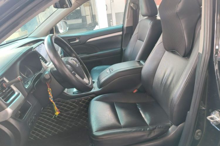 Used Toyota Highlander 2018 2.0T Four-Wheel Drive Prestige Version 7 Seats China VI Standard Left Front Seat