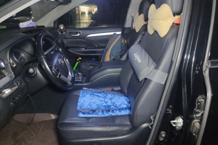 Used Toyota Highlander 2018 2.0T Four-Wheel Drive Prestige Version 7 Seats China VI Standard Left Front Seat