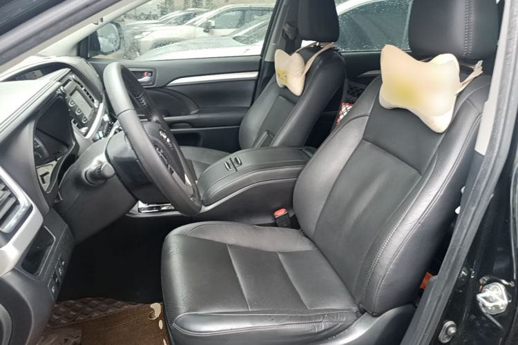 Used Toyota Highlander 2018 2.0T Four-Wheel Drive Luxury Version 7 Seats China VI Standard Left Front Seat