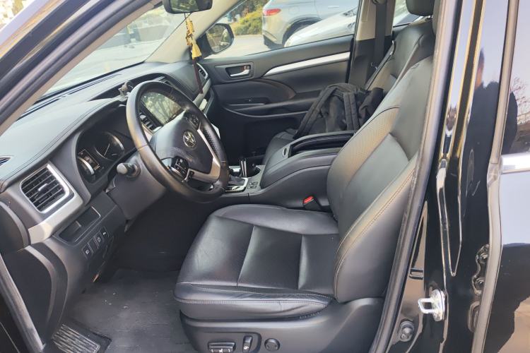 Used Toyota Highlander 2018 2.0T Four-Wheel Drive Luxury Version 7 Seats China VI Standard Left Front Seat