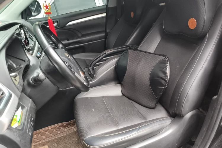 Used Toyota Highlander 2018 2.0T Four-Wheel Drive Knight Edition 7 Seats China VI Standard Left Front Seat