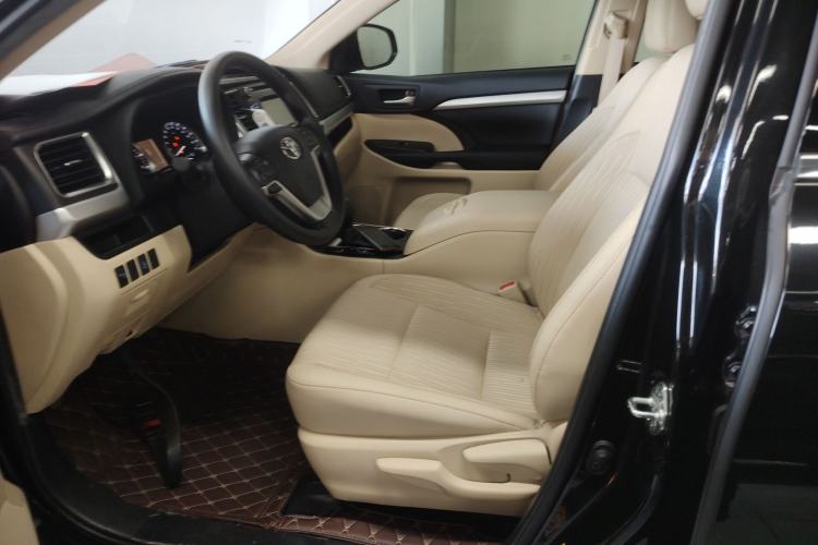 Used Toyota Highlander 2018 2.0T Two-Wheel Drive Elite Version 5 Seats China VI Standard Left Front Seat
