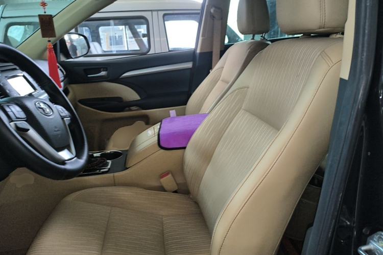 Used Toyota Highlander 2018 2.0T Four-Wheel Drive Elite Edition 7 Seats China VI Standard Left Front Seat