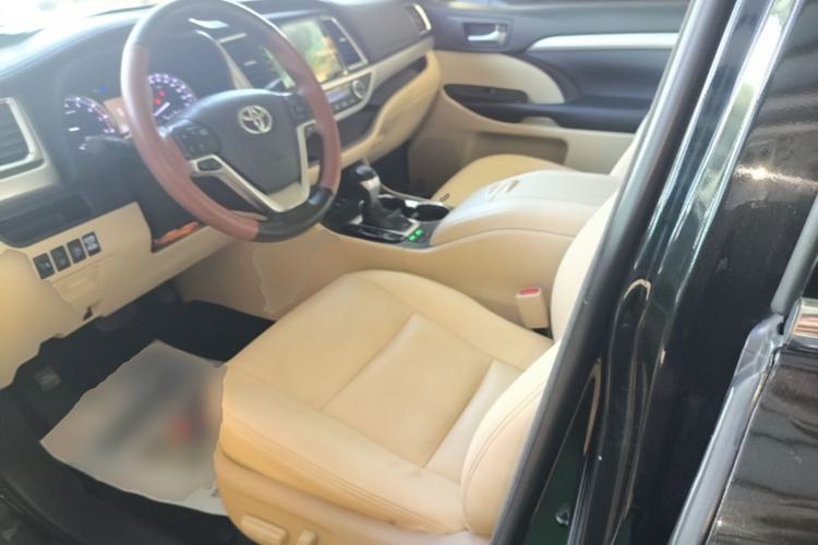 Used Toyota Highlander 2018 2.0T Four-Wheel Drive Elite Edition 7 Seats China VI Standard Left Front Seat