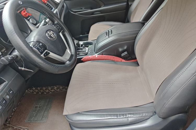 Used Toyota Highlander 2018 2.0T Two-Wheel Drive Prestige Edition 7 Seats China VI Standard Left Front Seat