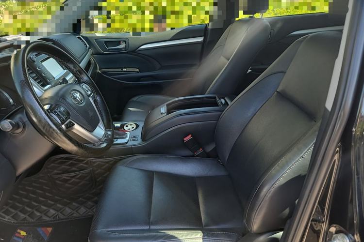 Used Toyota Highlander 2018 2.0T Four-Wheel Drive Luxury Version 7 Seats China VI Standard Left Front Seat