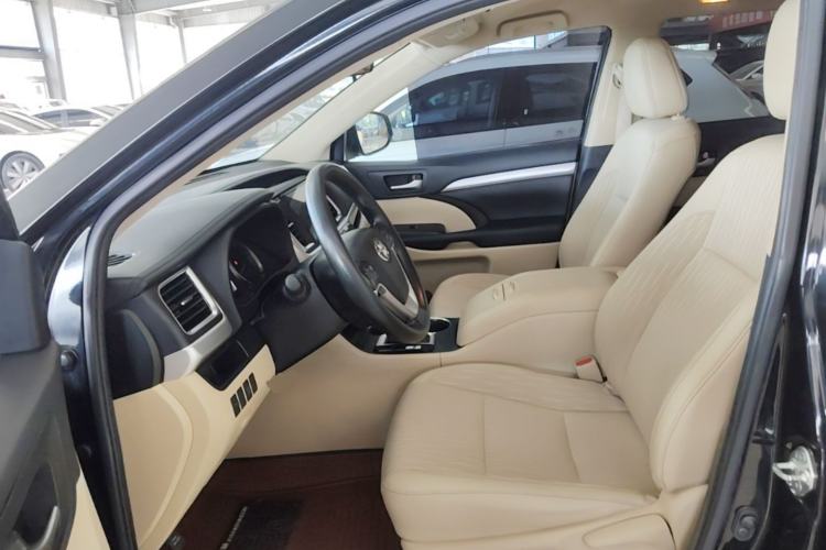 Used Toyota Highlander 2018 2.0T Two-Wheel Drive Elite Version 5 Seats China VI Standard Left Front Seat