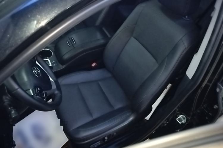 Used Toyota Highlander 2018 2.0T Four-Wheel Drive Luxury Version 7 Seats China VI Standard Left Front Seat