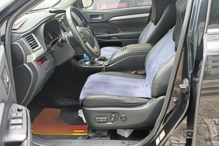 Used Toyota Highlander 2018 2.0T Four-Wheel Drive Luxury Version 7 Seats China VI Standard Left Front Seat