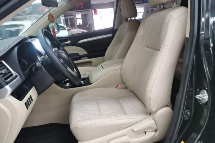Used Toyota Highlander 2018 2.0T Four-Wheel Drive Elite Edition 7 Seats China V Standard Left Front Seat