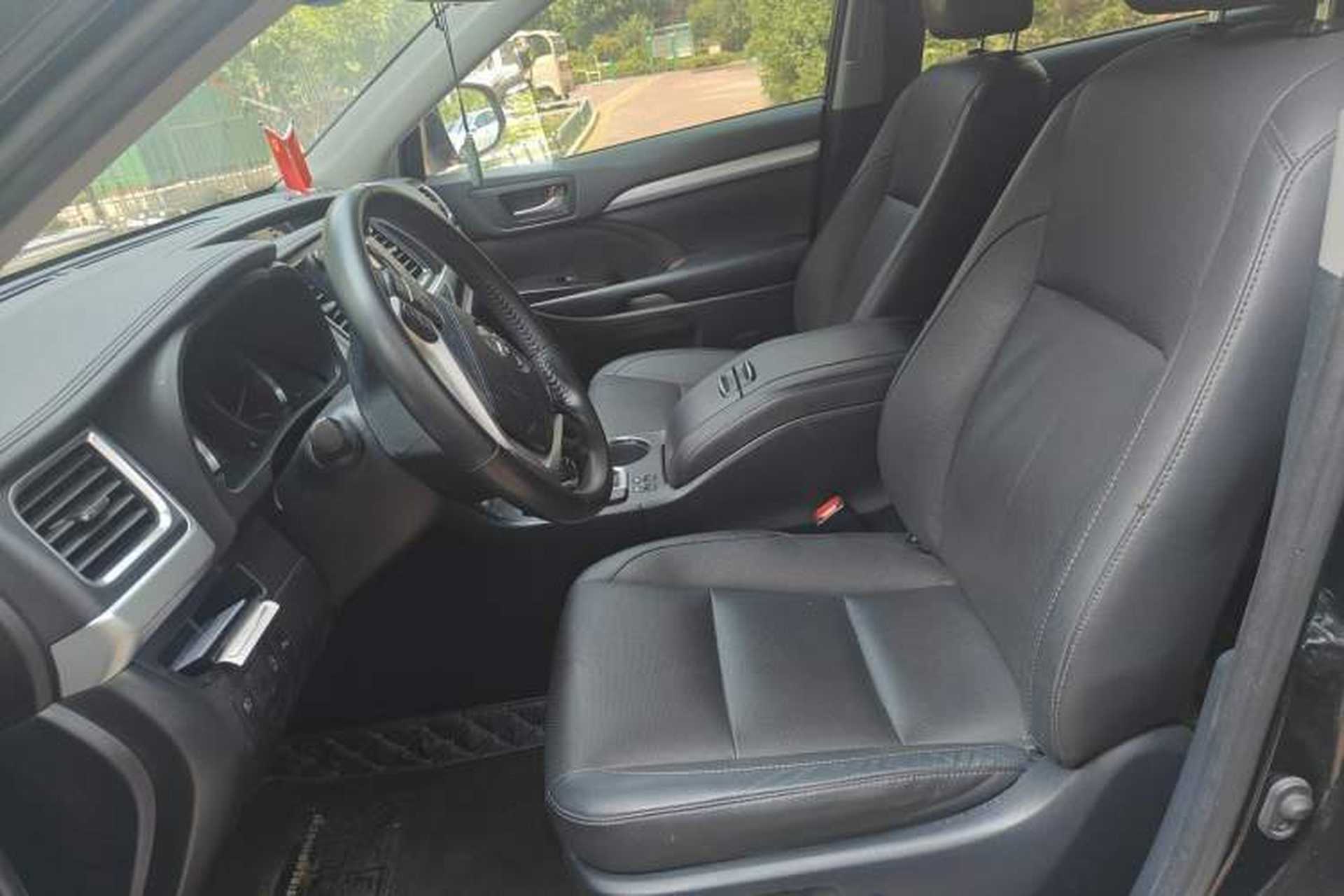 Used Toyota Highlander 2018 2.0T Four-Wheel Drive Luxury Version 7 Seats China VI Standard Left Front Seat