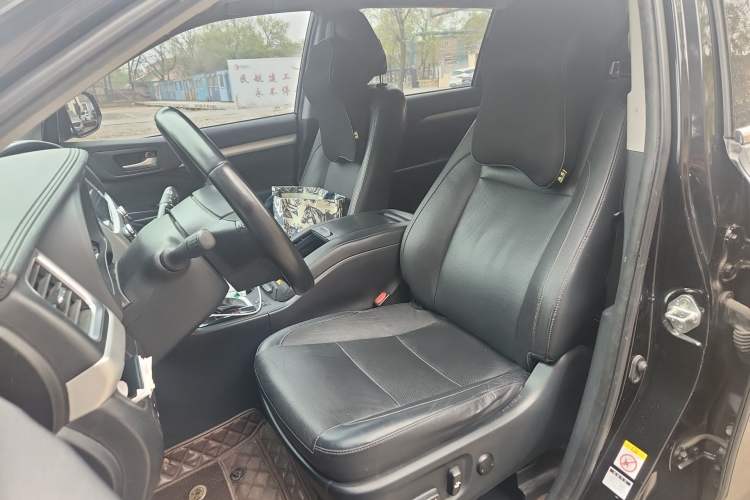 Used Toyota Highlander 2018 2.0T Four-Wheel Drive Luxury Version 7 Seats China VI Standard Left Front Seat
