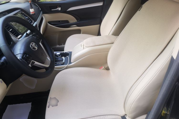 Used Toyota Highlander 2018 2.0T Four-Wheel Drive Elite Edition 7 Seats China V Standard Left Front Seat