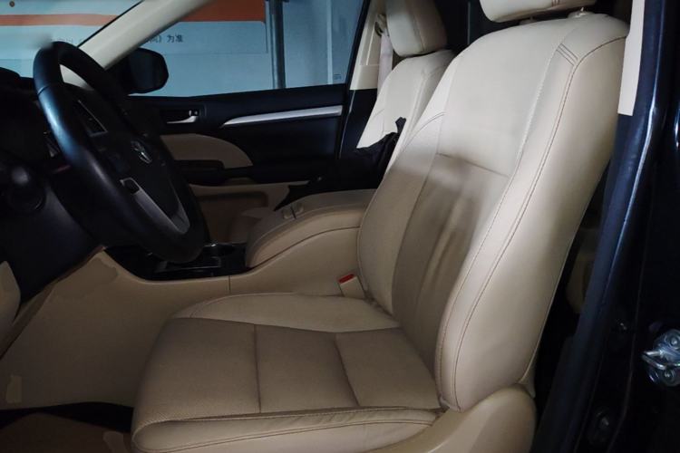 Used Toyota Highlander 2018 2.0T Four-Wheel Drive Prestige Version 7 Seats China VI Standard Left Front Seat