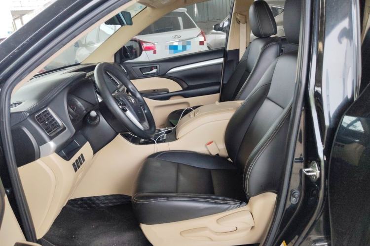Used Toyota Highlander 2018 2.0T Four-Wheel Drive Elite Edition 7 Seats China VI Standard Left Front Seat