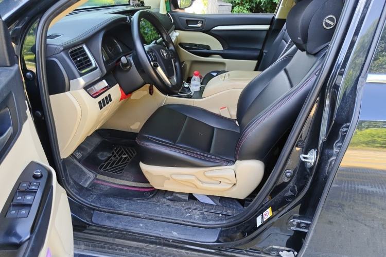 Used Toyota Highlander 2018 2.0T Two-Wheel Drive Elite Version 5 Seats China VI Standard Left Front Seat