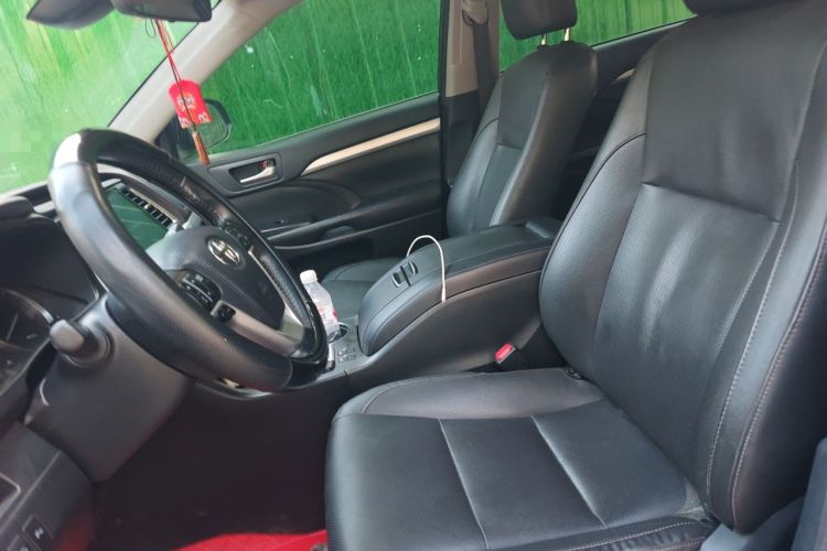 Used Toyota Highlander 2018 2.0T Four-Wheel Drive Luxury Edition 7 Seats China V Emission Standard Left Front Seat