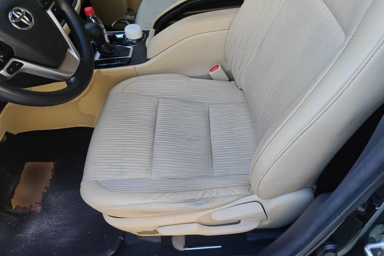 Used Toyota Highlander 2018 2.0T Two-Wheel Drive Elite Edition 5 Seats Emission Standard China V Left Front Seat