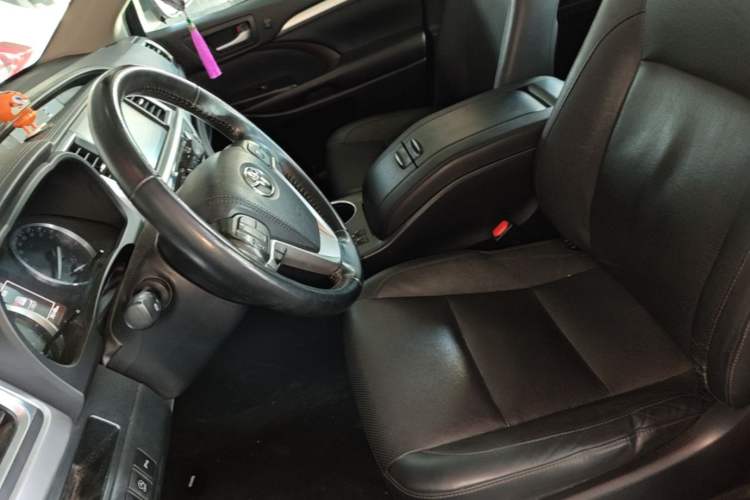 Used Toyota Highlander 2018 2.0T Four-Wheel Drive Prestige Version 7 Seats China VI Standard Left Front Seat