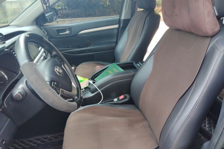 Used Toyota Highlander 2018 2.0T Four-Wheel Drive Prestige Version 7 Seats China VI Standard Left Front Seat