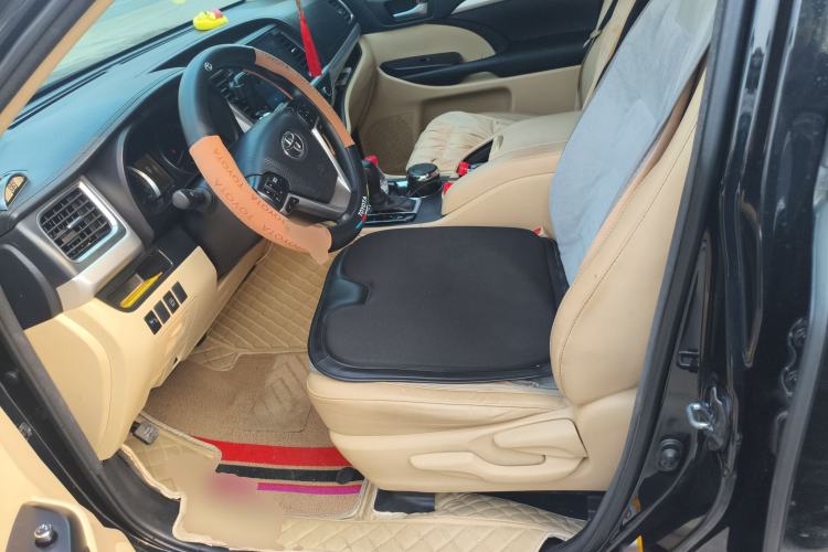 Used Toyota Highlander 2018 2.0T Four-Wheel Drive Elite Edition 7 Seats China V Standard Left Front Seat