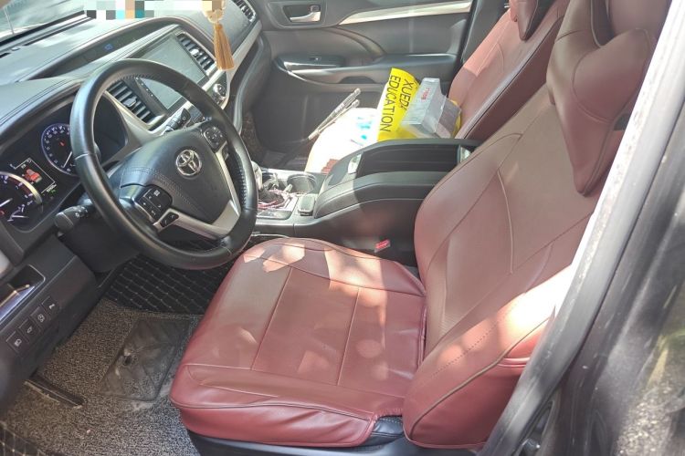 Used Toyota Highlander 2018 2.0T Four-Wheel Drive Luxury Version 7 Seats China VI Standard Left Front Seat