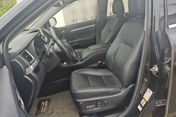 Used Toyota Highlander 2018 2.0T Four-Wheel Drive Prestige Version 7 Seats China VI Standard Left Front Seat