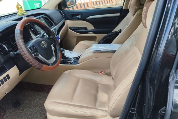 Used Toyota Highlander 2018 2.0T Four-Wheel Drive Luxury Edition 7 Seats China V Emission Standard Left Front Seat