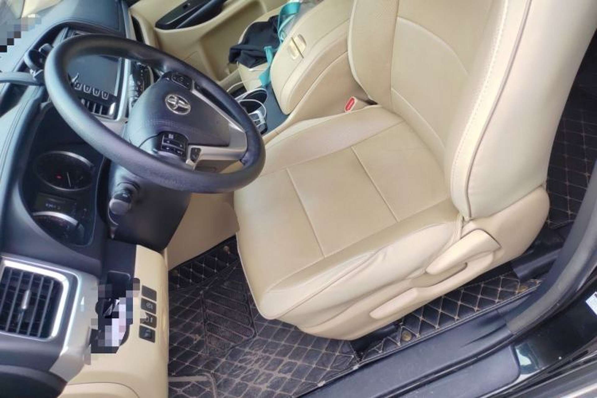 Used Toyota Highlander 2018 2.0T Four-Wheel Drive Elite Edition 7 Seats China V Standard Left Front Seat