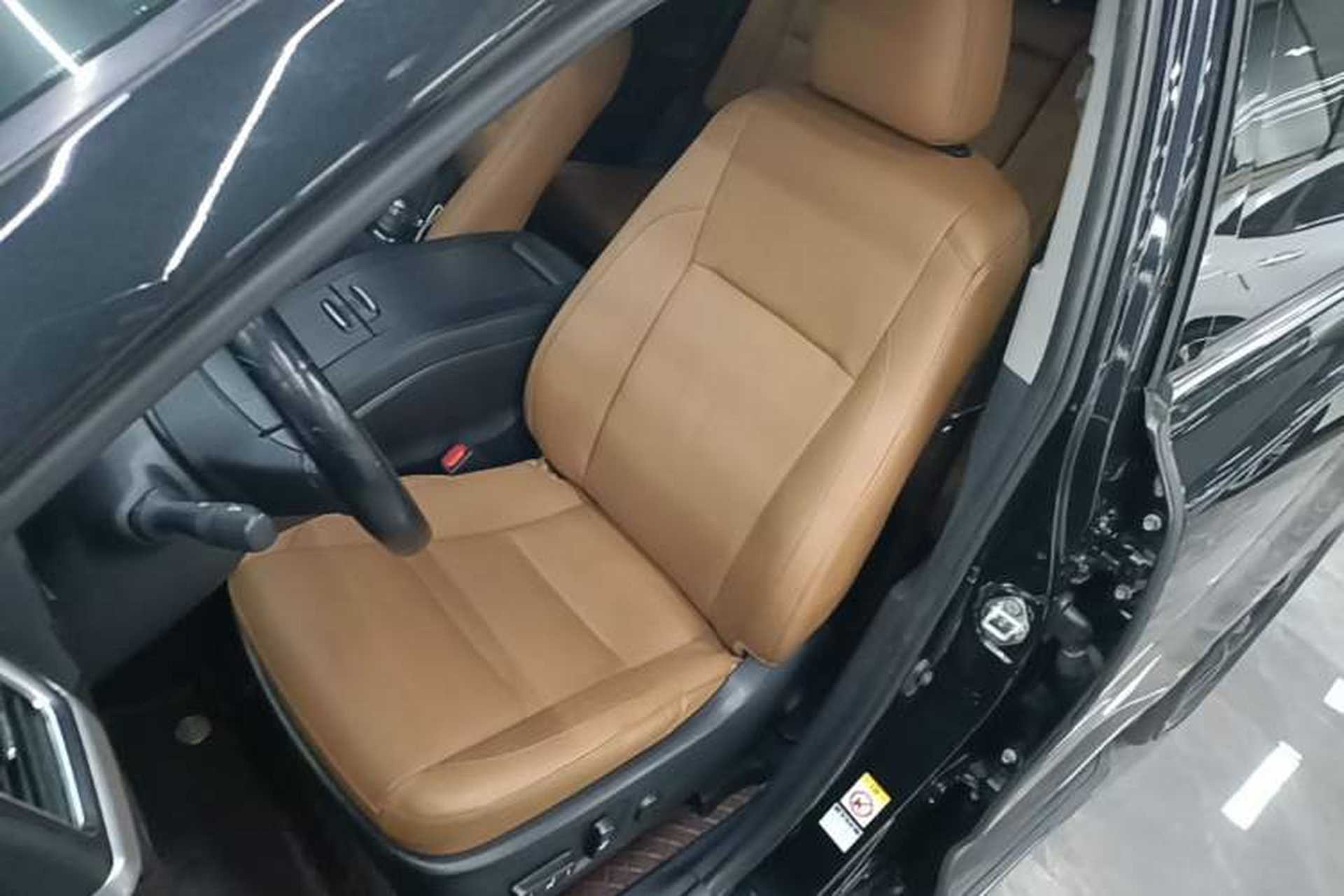 Used Toyota Highlander 2018 2.0T Four-Wheel Drive Knight Edition 7 Seats China VI Standard Left Front Seat