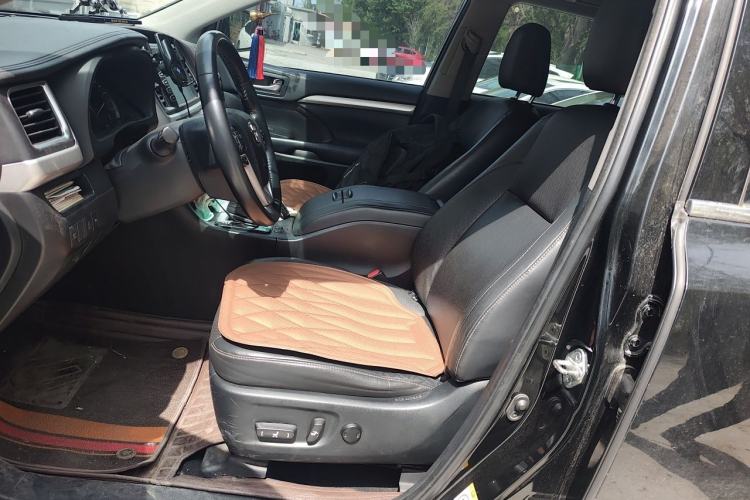 Used Toyota Highlander 2018 2.0T Four-Wheel Drive Luxury Version 7 Seats China VI Standard Left Front Seat