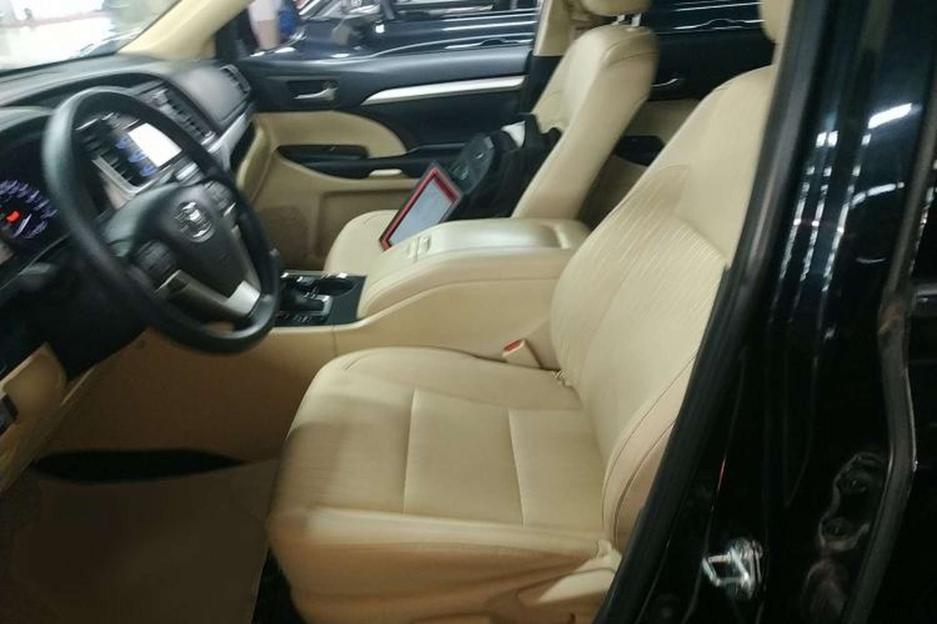 Used Toyota Highlander 2018 2.0T Four-Wheel Drive Elite Edition 7 Seats China VI Standard Left Front Seat