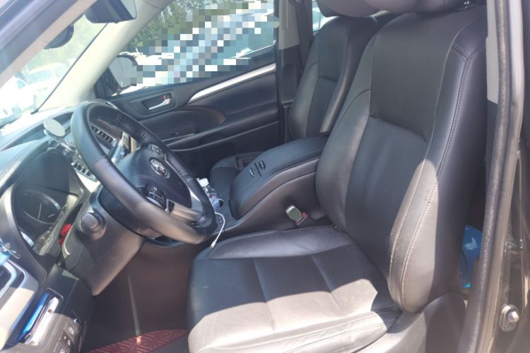 Used Toyota Highlander 2018 2.0T Four-Wheel Drive Luxury Edition 7 Seats China V Emission Standard Left Front Seat