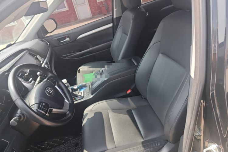 Used Toyota Highlander 2018 2.0T Four-Wheel Drive Luxury Edition 7 Seats China V Emission Standard Left Front Seat