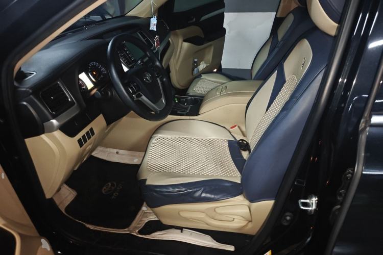 Used Toyota Highlander 2018 2.0T Two-Wheel Drive Elite Version 5 Seats China VI Standard Left Front Seat