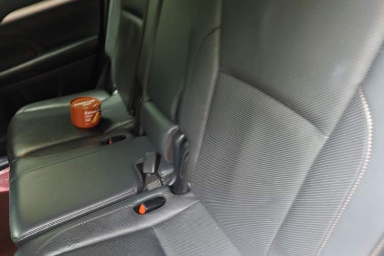 Used Toyota Highlander 2018 2.0T Four-Wheel Drive Prestige Version 7 Seats China VI Standard Left Rear Seat