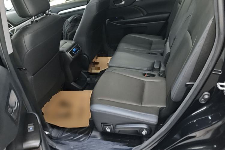 Used Toyota Highlander 2018 2.0T Four-Wheel Drive Luxury Version 7 Seats China VI Standard Left Rear Seat