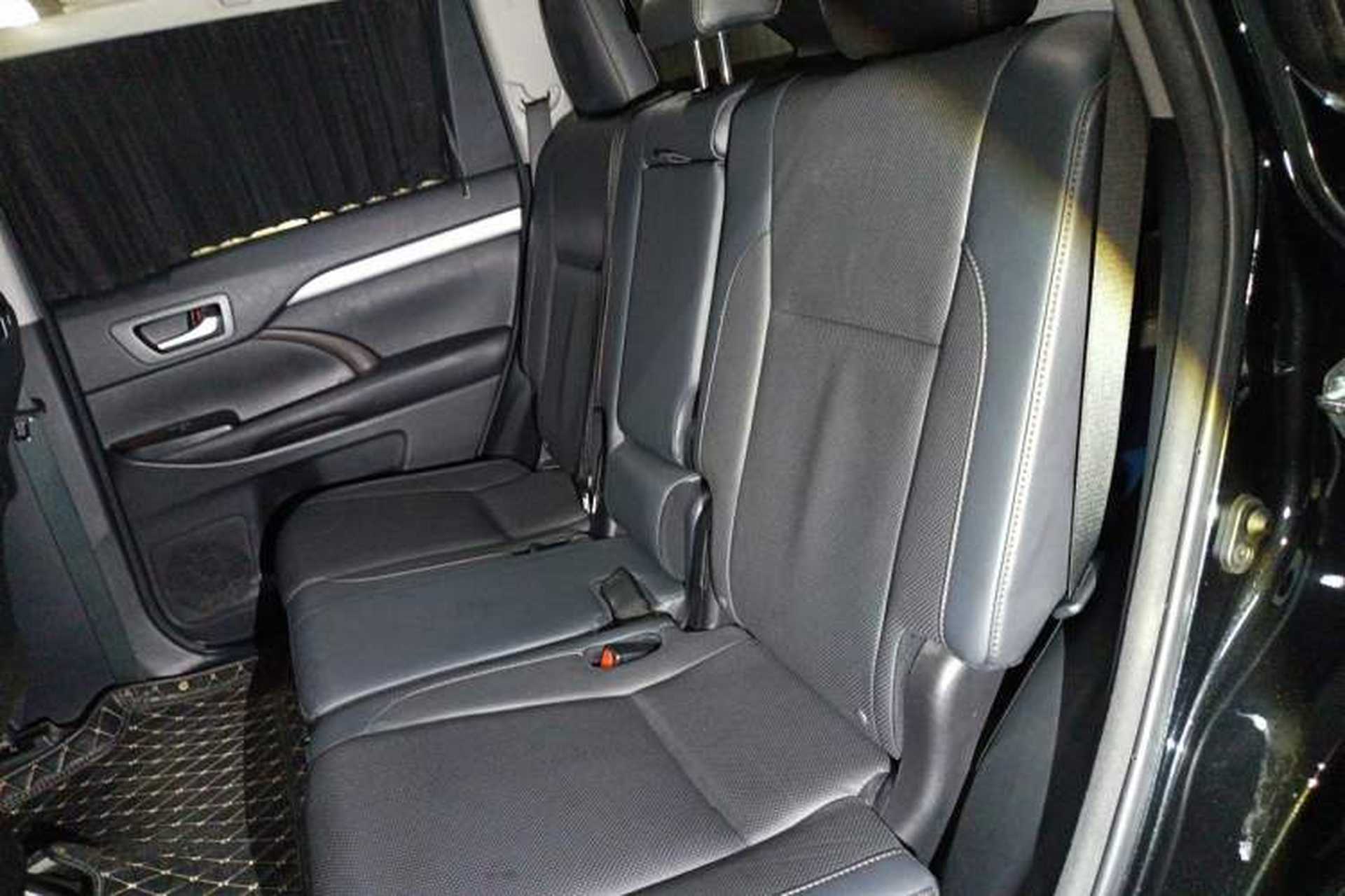 Used Toyota Highlander 2018 2.0T Four-Wheel Drive Prestige Version 7 Seats China VI Standard Left Rear Seat