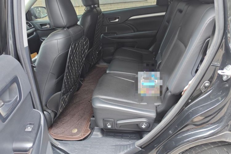Used Toyota Highlander 2018 2.0T Four-Wheel Drive Luxury Version 7 Seats China VI Standard Left Rear Seat