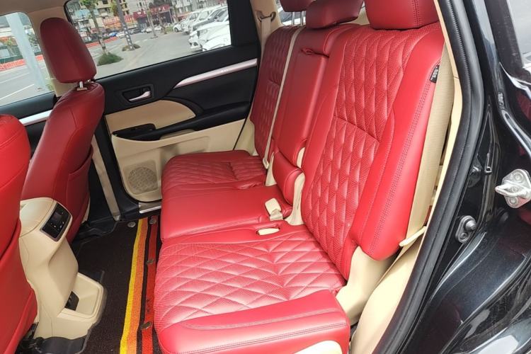 Used Toyota Highlander 2018 2.0T Four-Wheel Drive Elite Edition 7 Seats China VI Standard Left Rear Seat
