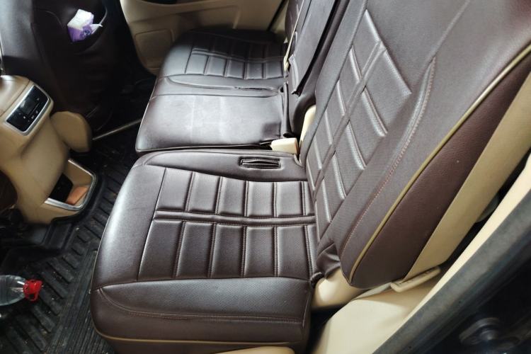 Used Toyota Highlander 2018 2.0T Four-Wheel Drive Elite Edition 7 Seats China V Standard Left Rear Seat