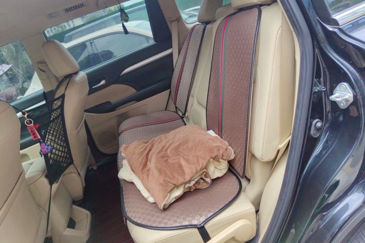 Used Toyota Highlander 2018 2.0T Two-Wheel Drive Elite Version 5 Seats China VI Standard Left Rear Seat