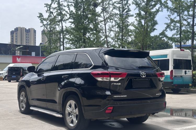 Used Toyota Highlander 2018 2.0T Four-Wheel Drive Luxury Version 7 Seats China VI Standard Left Side