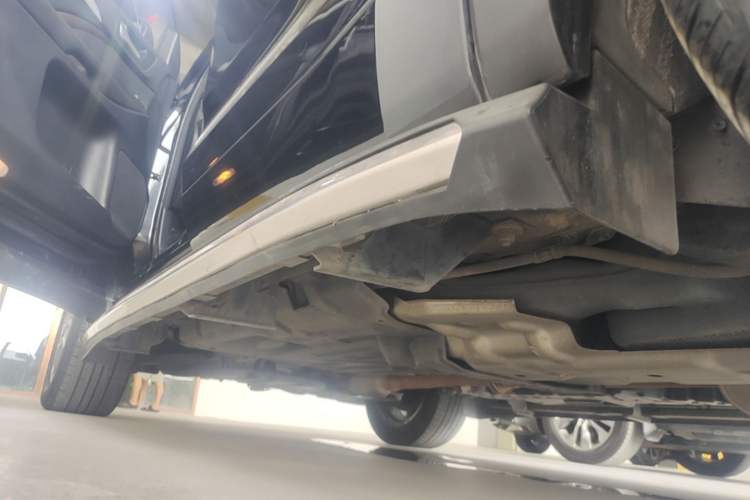 Used Toyota Highlander 2018 2.0T Four-Wheel Drive Luxury Version 7 Seats China VI Standard Left Side Sill